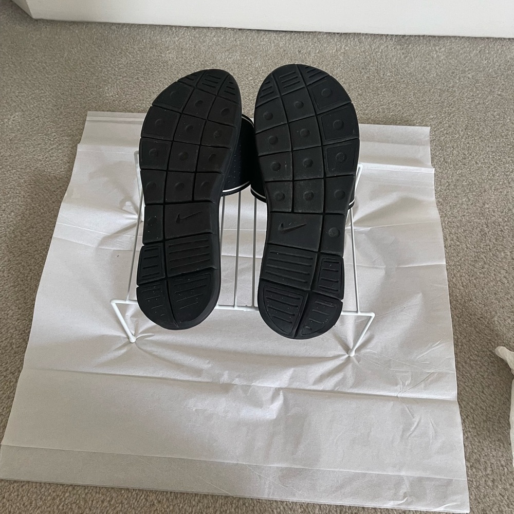 Nike Black Slides - Picture 3 of 3